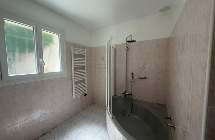 Maison, environ 150m² de plain-pied à Médis – À moins de 10 minutes de Royan — photo 2