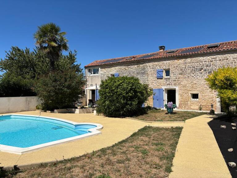 Maison À Vendre — photo 1