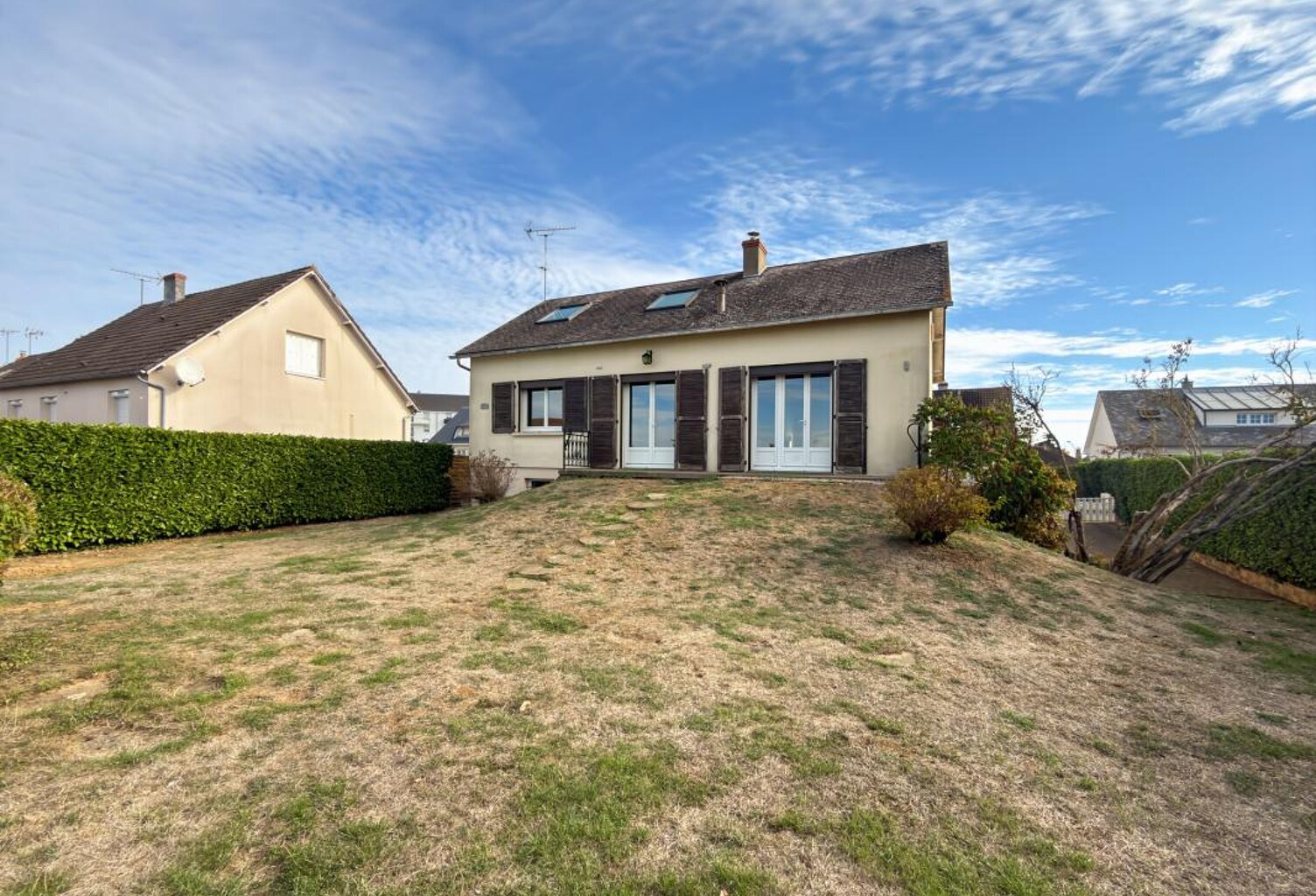 🏡 Pavillon - Sous sol complet 🚗 - 3 chambres 🛌 - Jardin 🌳 — photo 1