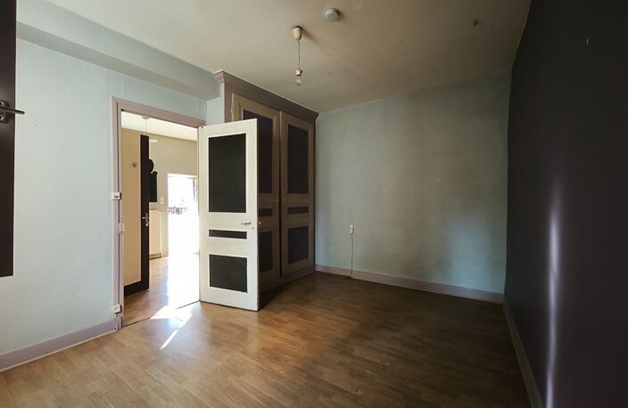 Maison de ville à fort potentiel – 65,69 m² habitables + balcon+ sous-sol de 46 m² – Grigny-sur-Rhône — photo 4