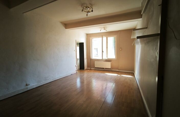 Maison de ville à fort potentiel – 65,69 m² habitables + balcon+ sous-sol de 46 m² – Grigny-sur-Rhône — photo 5