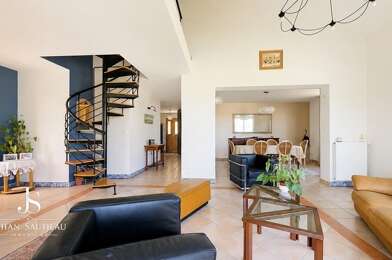 Maison 9 pièces 745000 €