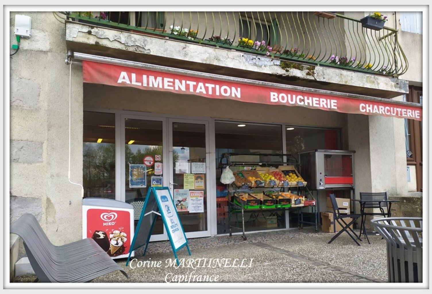 A vendre, Astaffort, Centre village local commercial vide et Appartement — photo 1