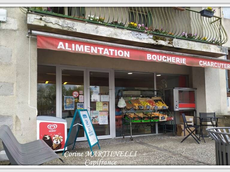 A vendre, Astaffort, Centre village local commercial vide et Appartement — photo 1