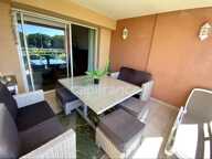 AJACCIO (20), appartement T2, proche plage au sein d'une résidence standing, avec piscine et parking — photo 2
