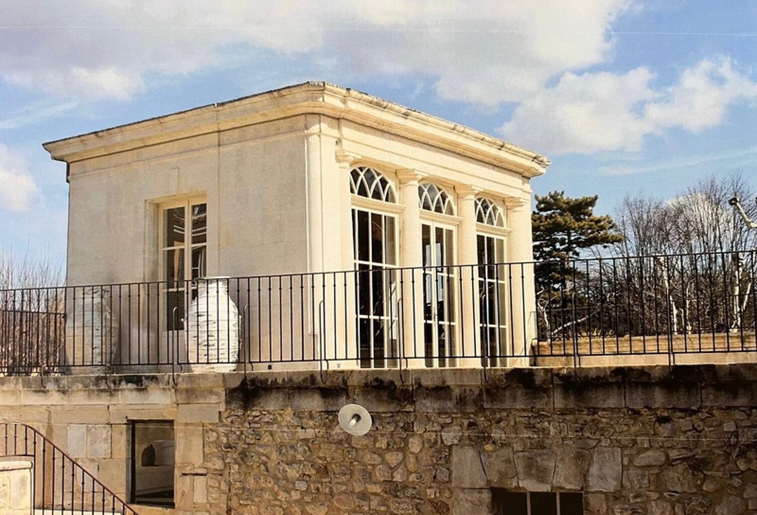 Exceptionnel hôtel particulier du XVIIIe siècle à Apt – Un lieu d’exception au cœur du Luberon — photo 1