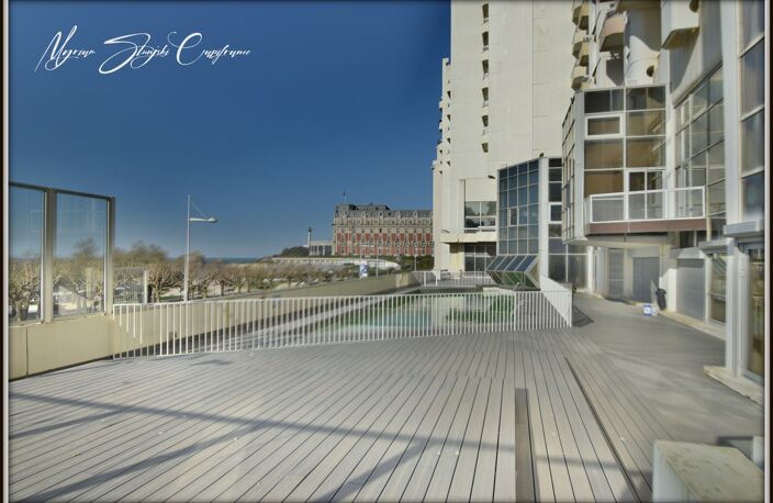 Appartement à vendre 4 pièces BIARRITZ (64) de 104,11 m² à la grande plage — photo 2