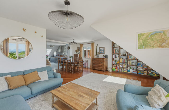 Appartement à vendre 4 pièces PREVESSIN MOENS (01) — photo 4
