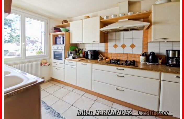 Dpt Vienne (86), à vendre CHÂTELLERAULT Maison P5 de 105m² - Terrain de 286m² — photo 4