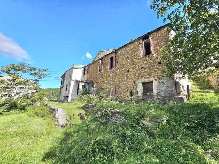 Deux maisons de village en pierre, 150 m2 à rénover avec jardin et caves aménageables à SAN LORENZO, HAUTE CORSE (20) — photo 1