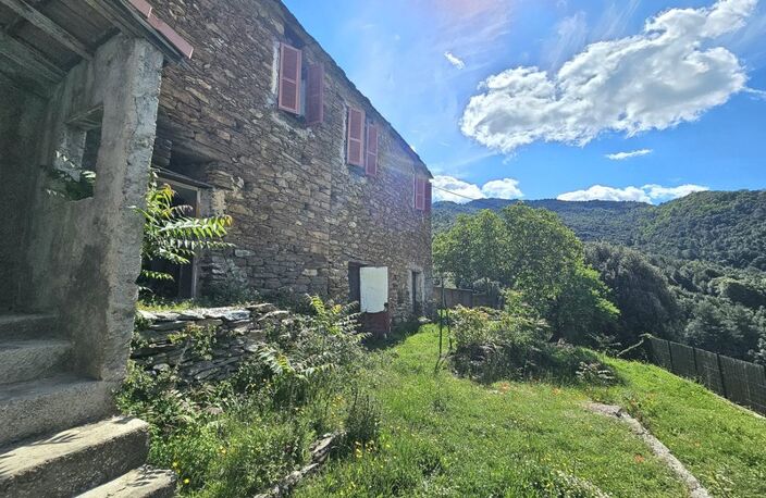 Deux maisons de village en pierre, 150 m2 à rénover avec jardin et caves aménageables à SAN LORENZO, HAUTE CORSE (20) — photo 3