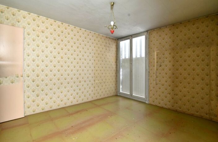 Appartement à vendre 2 pièces  à rénover commune d'AMBILLY (74) — photo 2