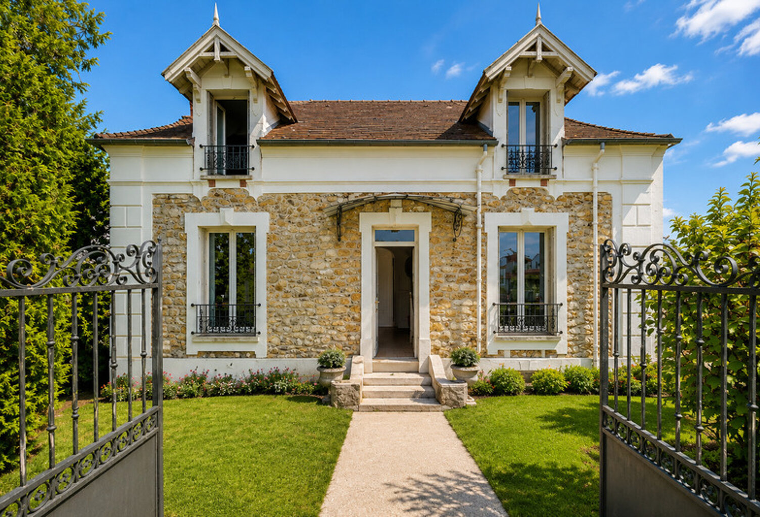 À vendre, maison de charme à 25 minutes de Paris, 6 pièces LE MEE SUR SEINE VILLAGE (77) — photo 1