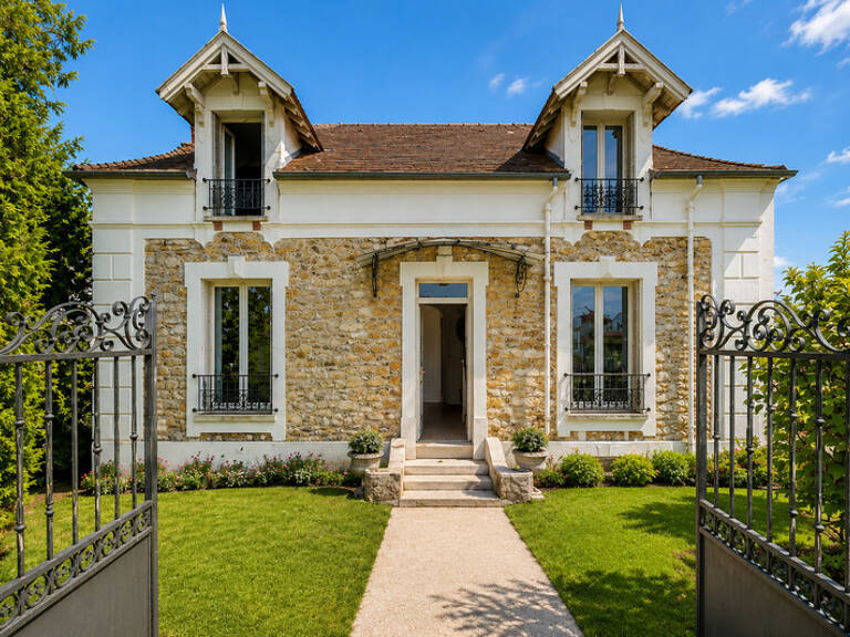 À vendre, maison de charme à 25 minutes de Paris, 6 pièces LE MEE SUR SEINE VILLAGE (77) — photo 1