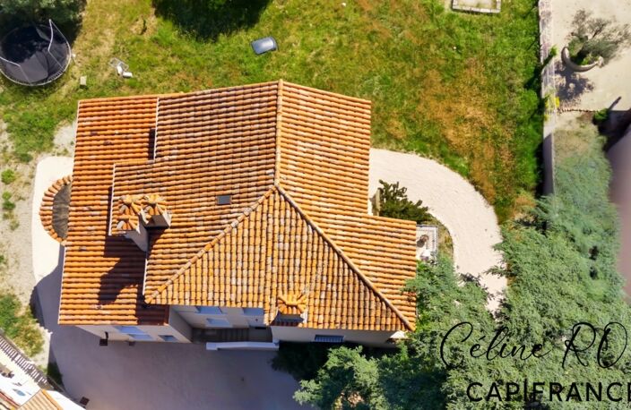 demeure de caractère de 323 m² avec vue sur l’Étang de l’Olivier et fort potentiel — photo 4