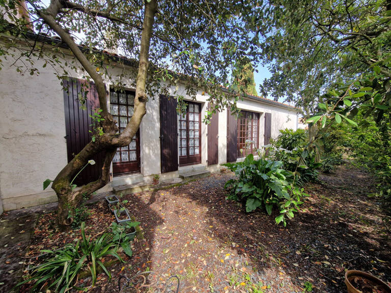 Dpt Charente Maritime (17), à vendre CHATELAILLON proche, maison 103 m² habitales, 3 chambres, bureau et garage — photo 1
