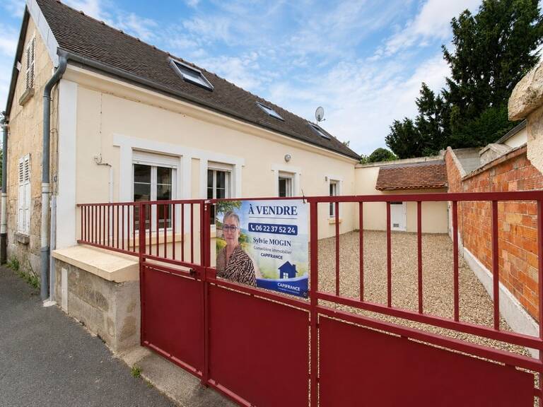 MAISON DE BOURG ENTIERREMENT RENOVEE — photo 1