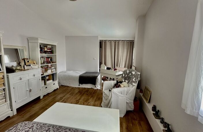 Maison à vendre 7 pièces MARTIGNAS SUR JALLE (33) — photo 5