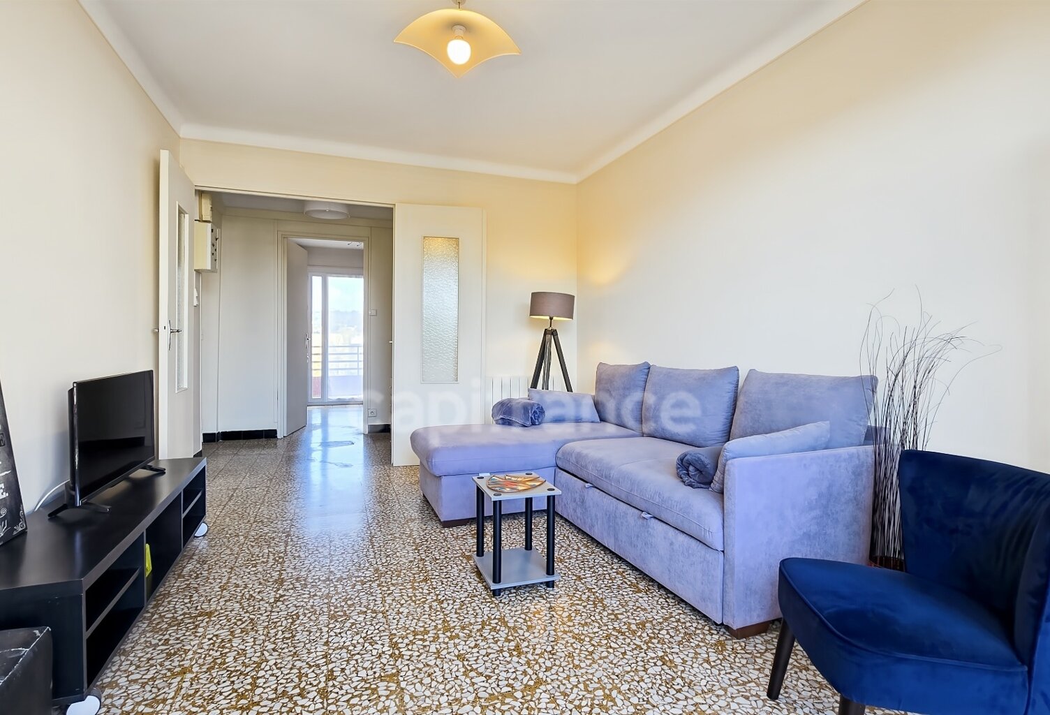 AJACCIO (20), appartement T4, proche centre ville, au sein d'une résidence avec parking, vue dégagée, cave — photo 1