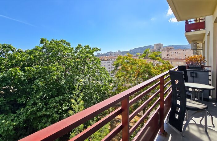 AJACCIO (20), appartement T4, proche centre ville, au sein d'une résidence avec parking, vue dégagée, cave — photo 2