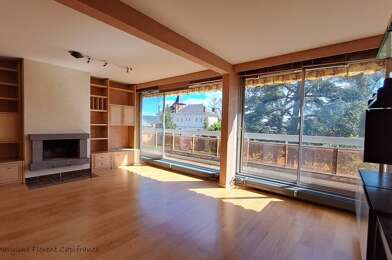 Appartement 4 pièces 215000 €