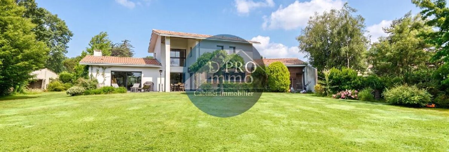 Maison 8 Pièces 200 m² à vendre à Vertou (44120)