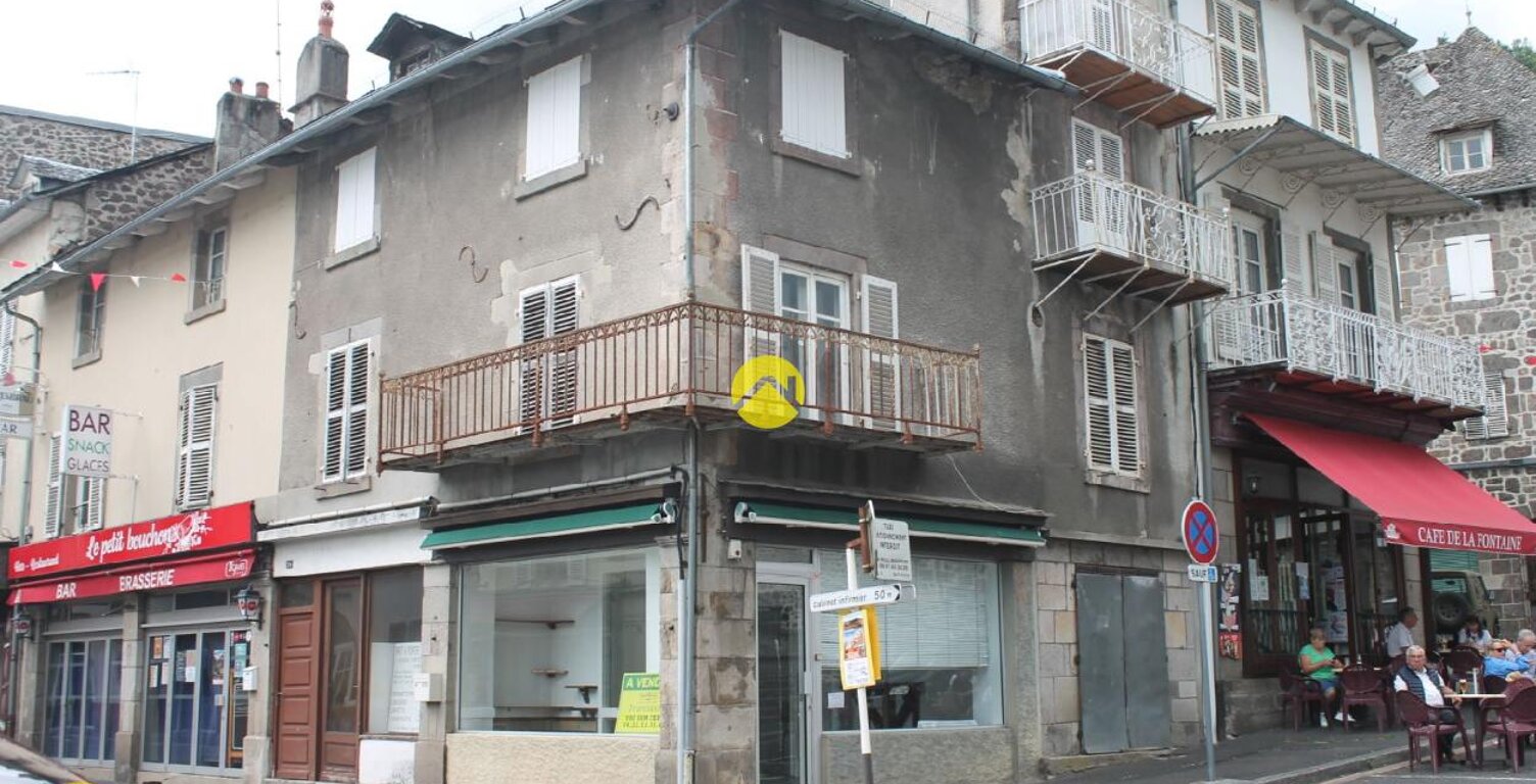 Appartement + local commercial — photo 1