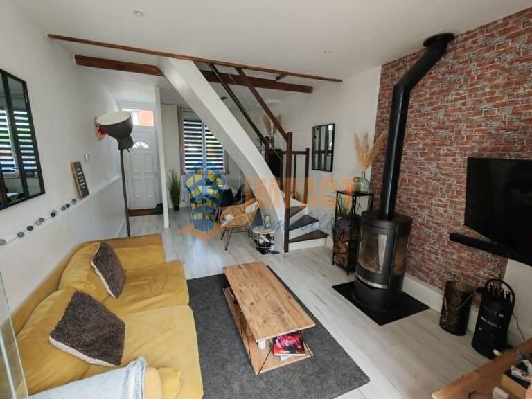 Jolie 1930 rénovée avec goût, 3 chambres, jardin, quartier calme et agréable — photo 1