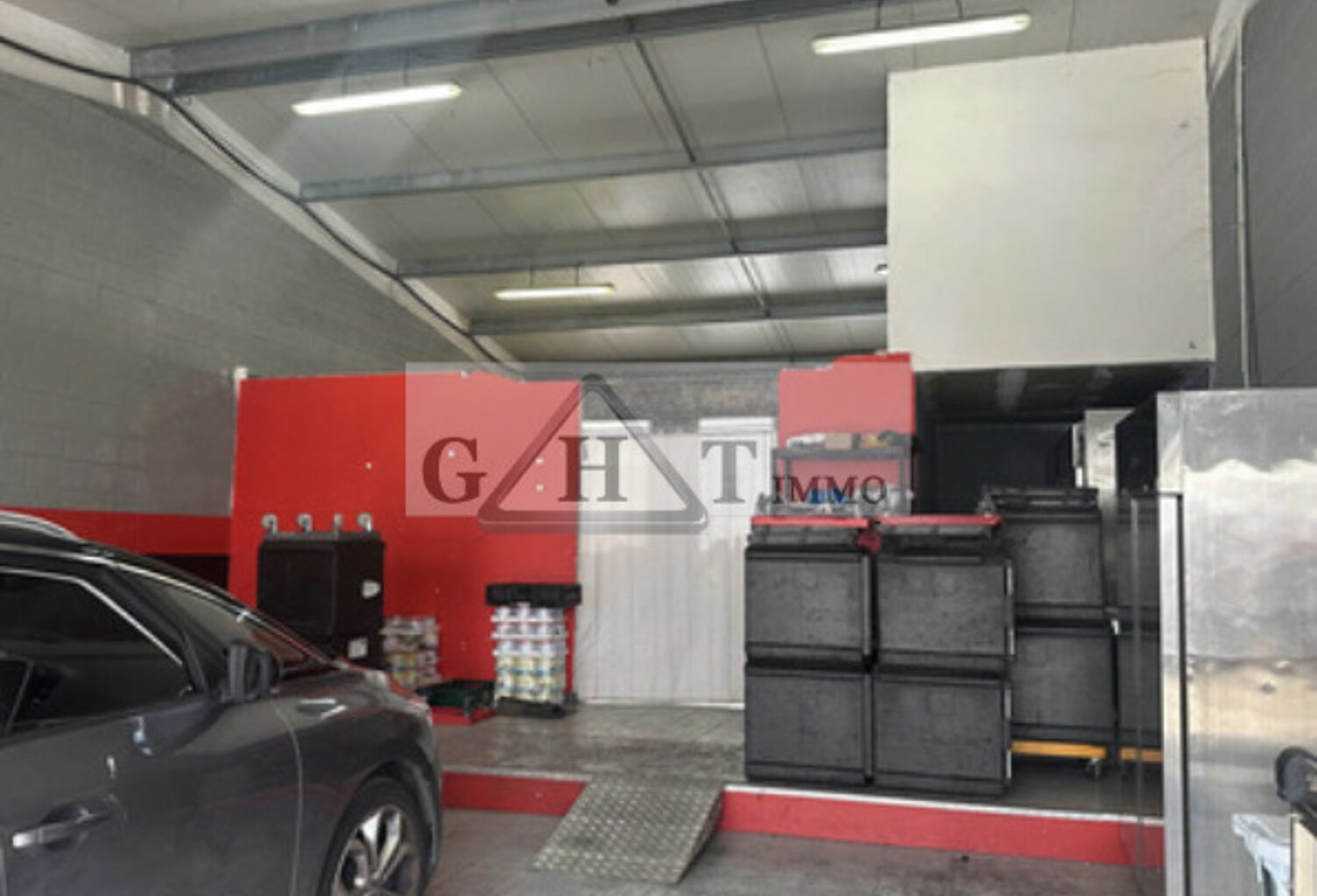 ENTREPÔT / ATELIER / GARAGE  225 M² À LOUER – LINAS (91310) — photo 1