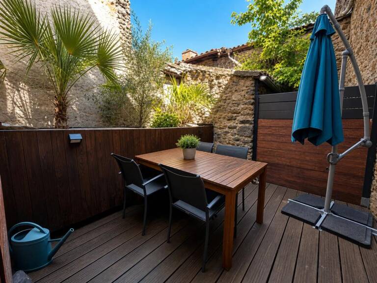 Immeuble rénové 250 m² situé à Ardes — photo 1