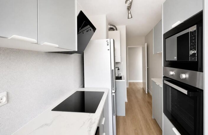 Appartement 3 pièces d'environ 60 m² situé à Toulon — photo 4
