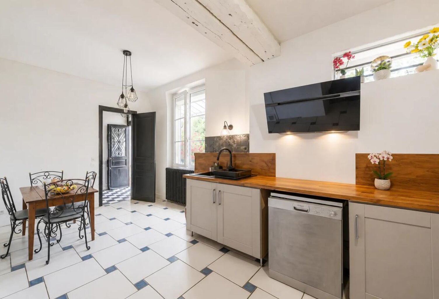 Faremoutiers – Maison familiale de 220 m², 7 chambres et jardin — photo 1