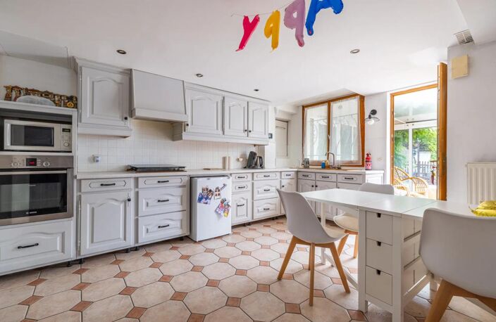 Maison de 13 pièces de 325 m² à Athis-Mons — photo 4