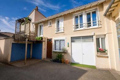 Appartement 6 pièces 247000 €