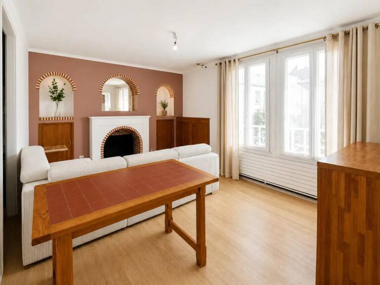 Immeuble de rapport de 130 m² à Poitiers — photo 1