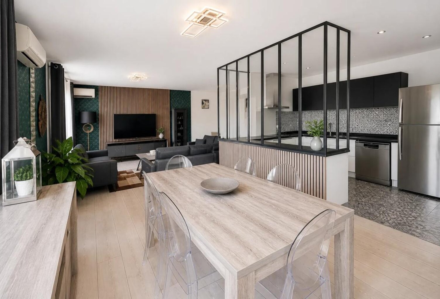 Maison de 6 pièces de 140 m² à Villeurbanne — photo 1