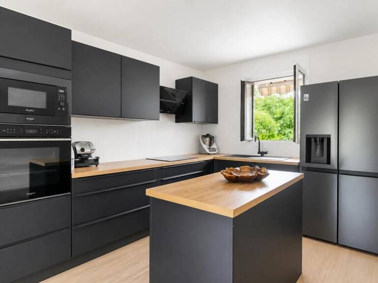 Maison de 6 pièces de 100 m² à Ézy-sur-Eure — photo 1
