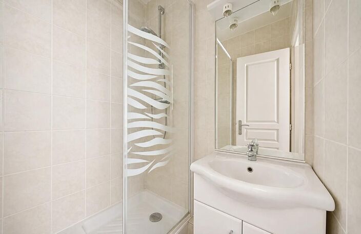 RARE - Appartement de 3 pièces de 75 m² au cœur du 11 eme (Voltaire) en étage élevé avec ascenseur — photo 3