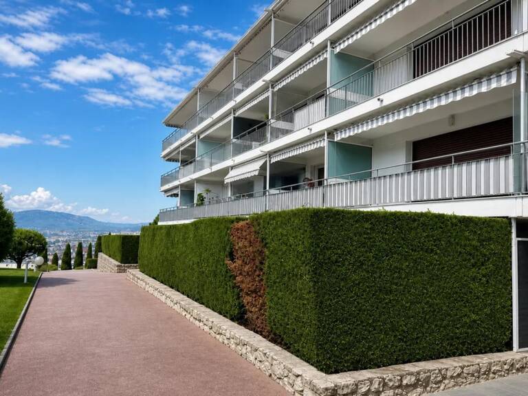 Appartement 1 pièce de 24 m² situé à Cannes — photo 1