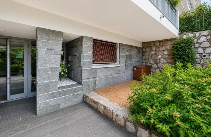 Appartement 1 pièce de 24 m² situé à Cannes — photo 4