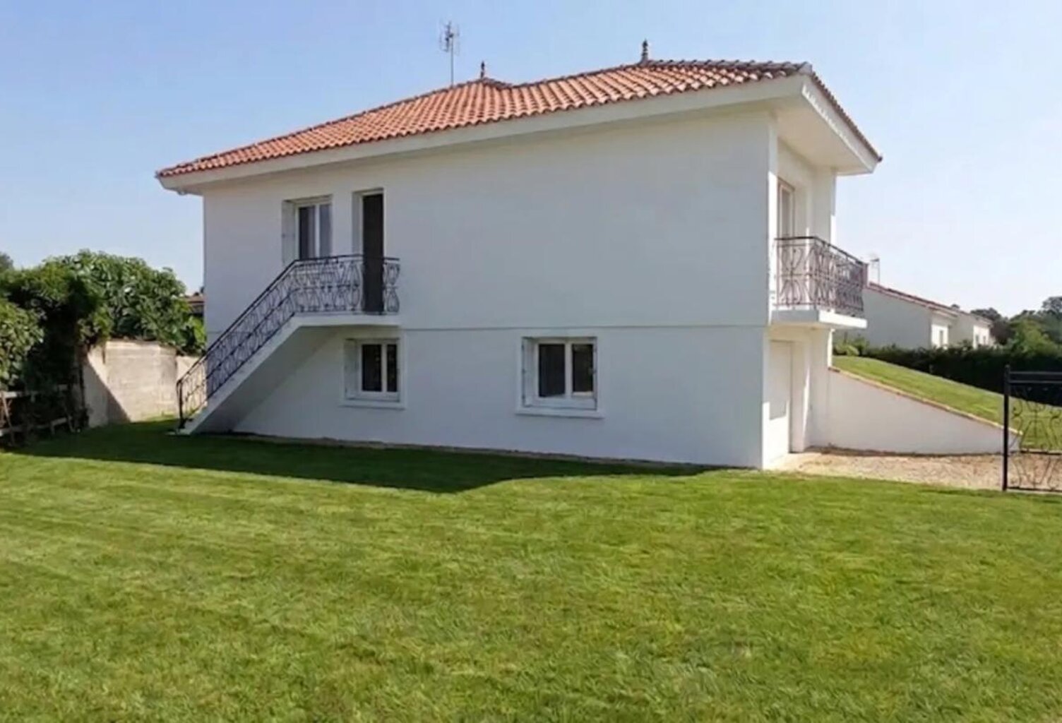 Hyper centre de Commequiers — photo 1