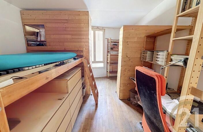 T2 — photo 3
