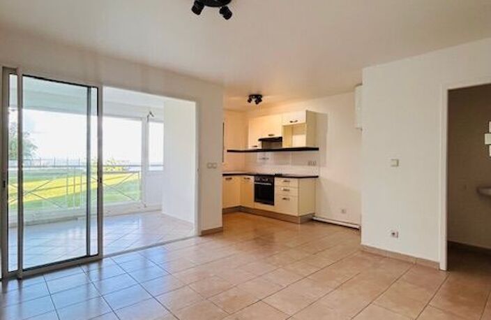 Appartement À Vendre T2 Vue Mer Résidence Sécurisée avec Piscine — photo 3