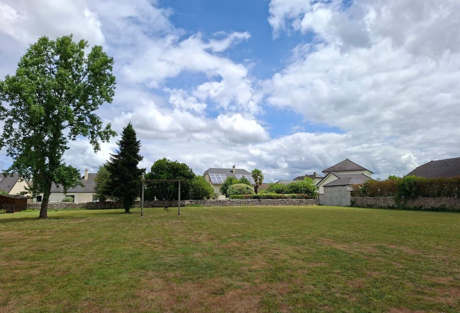 grand terrain à bâtir — photo 1