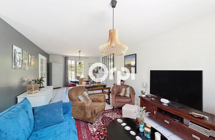 Maison À Vendre GUÉRANDE – Maison familiale avec jardin, garage — photo 4
