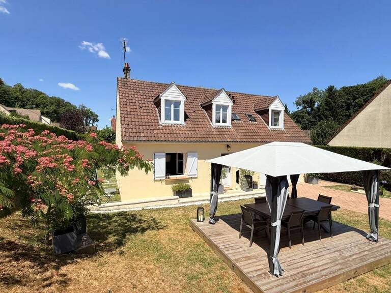 Maison À Vendre 5 pièces — photo 1