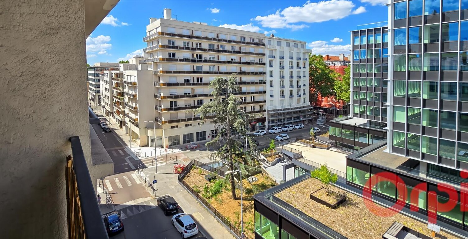 Appartement À Vendre - Secteur Préfecture / Rue Vendôme — photo 1
