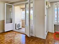 Appartement À Vendre - Secteur Préfecture / Rue Vendôme — photo 2