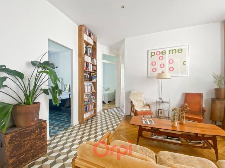 Appartement T 4 dans maison À Vendre — photo 1