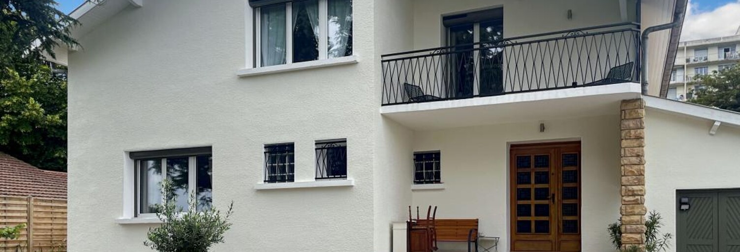 Maison 5 Pièces 146 m² à louer à Décines-Charpieu (69150)